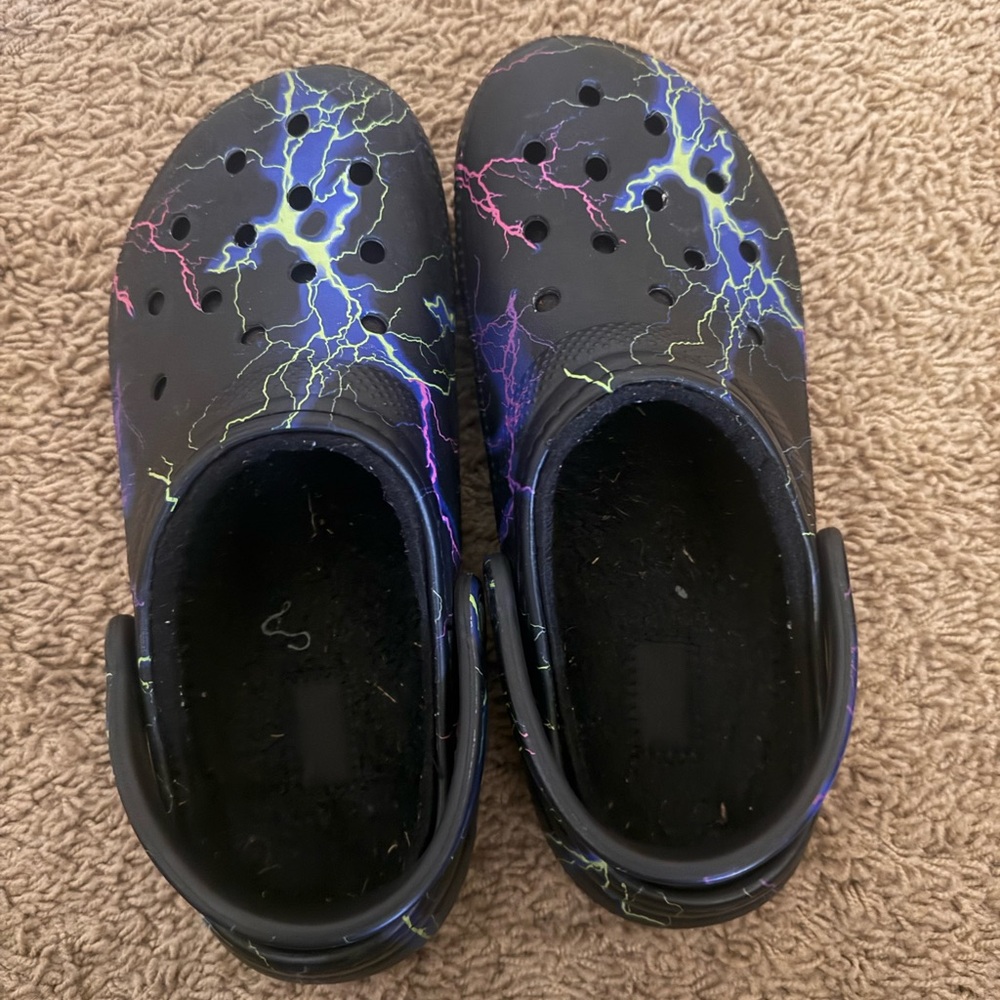 Kids Black Lightning-Print Clog Shoes